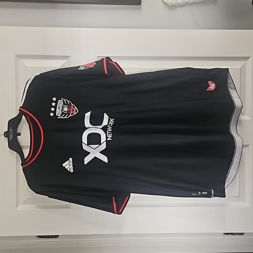 Adidas DC United 2022 Home Authentic Jersey, Fountas 11, red, black, size 2XL.